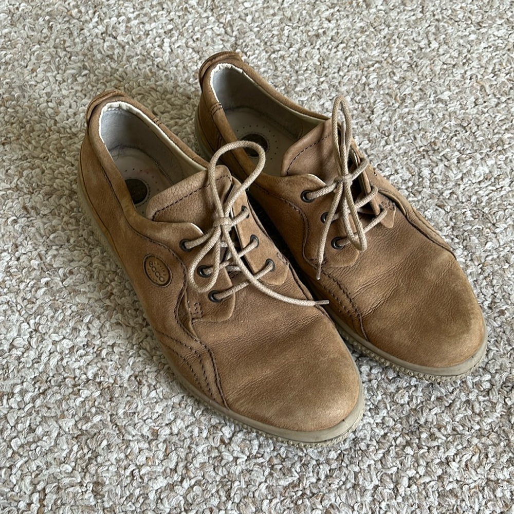 Ecco Soft Brown Leather Oxfords